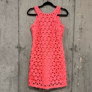 Lily Pulitzer Women’s XS Pink Daisy Laser Cut Scuba Ponte Shift Dress Resortwear